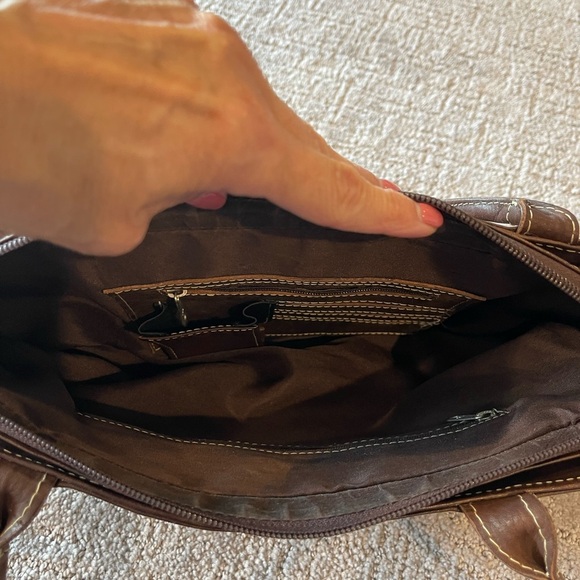 Leaders In Leather Scroll Cut Out Tooled Leather  Bag, Medium Size, Brown/Ivory - Picture 6 of 16